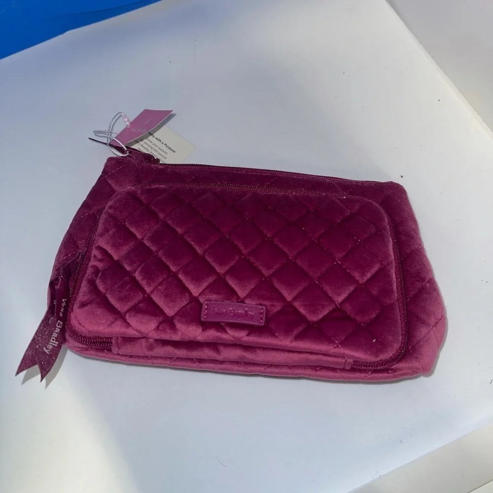 Vera Bradley Special Release-Breast Cancer Makeup